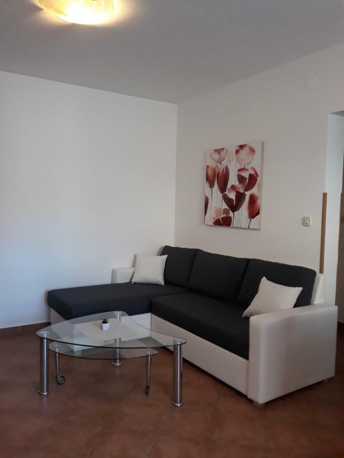 Apartman Lean Pula Eksteriør billede