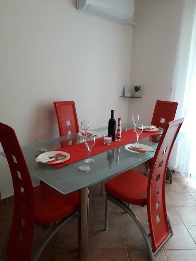 Apartman Lean Pula Eksteriør billede
