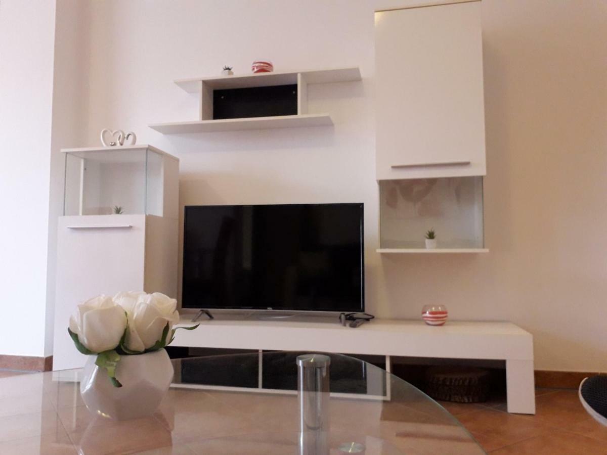 Apartman Lean Pula Eksteriør billede